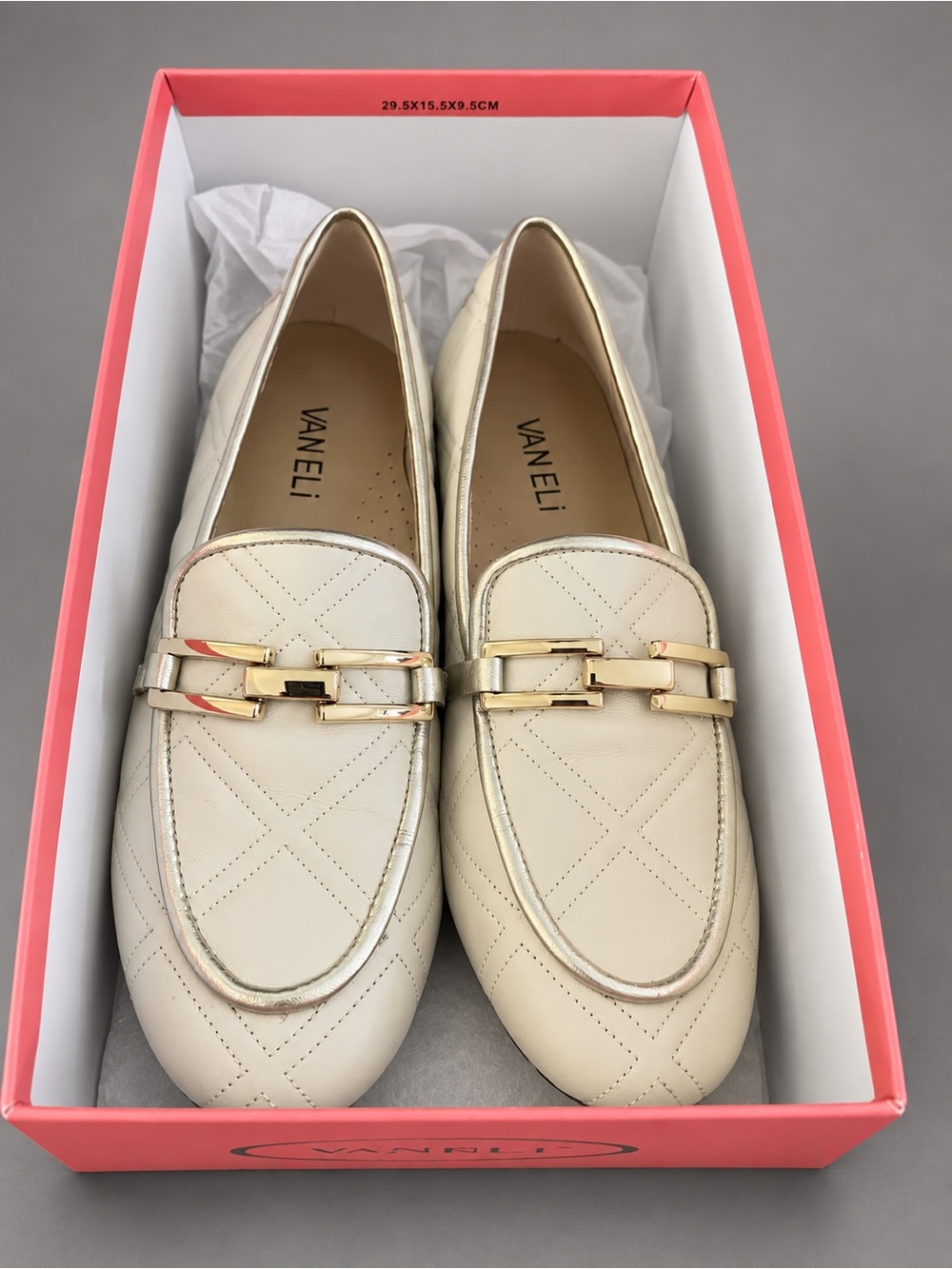 VANELi Sable Cream Quilted Nappa Leather Loafers Gold Trim Women’s 7.5 Narrow